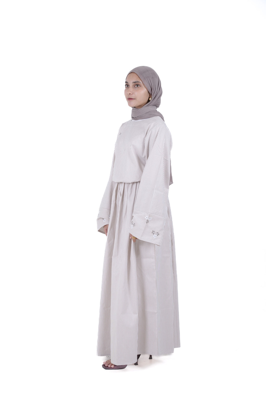Bloom Embroidery Gown - Brown